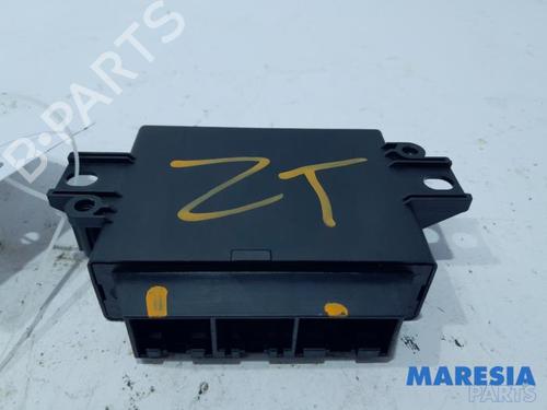 Used Electronic module RENAULT SCÉNIC III (JZ0/1_) 2.0 16V (JZ0G, JZ0P, JZ1E, JZ1P) (140 hp) 31431261