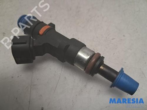 Used Injector RENAULT CLIO IV (BH_) 0.9 TCe 90 (BHNF, BHMA, BHMH, BHJK, BHJR) (90 hp) 31455748