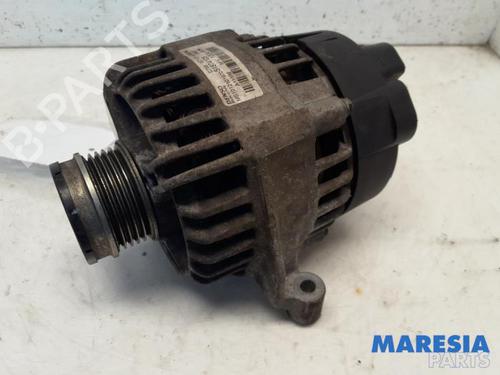 Used Alternator FIAT PANDA (312_, 319_) 0.9 (312PXG1A) (86 hp) 31505062