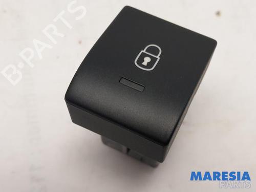 switch-peugeot-3008-i-mpv-0u_-2009-2010-2011-2012-2013-2014-2015-2016-2017-31473194 main image