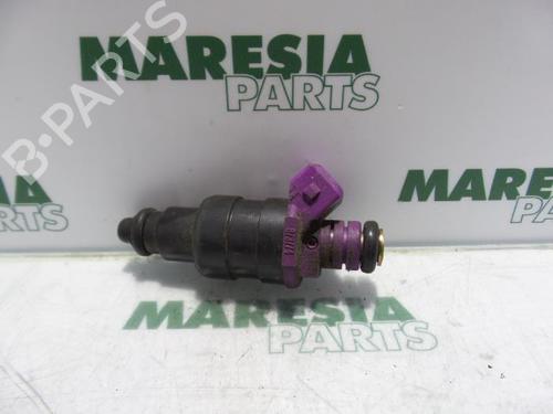 Used Injector RENAULT TWINGO I (C06_) 1.2 (C066, C068) (58 hp) 31497718