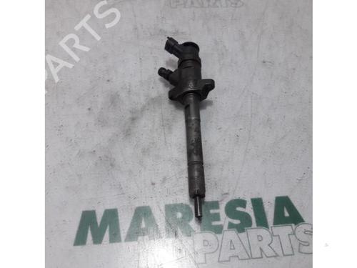 Used Injector PEUGEOT 207 (WA_, WC_) 1.6 HDi (90 hp) 31436856