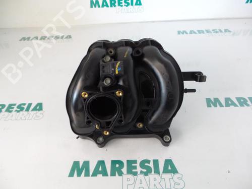 Used Injection rail PEUGEOT 107 (PM_, PN_) 1.0 (68 hp) 31467549