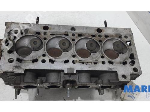 Used Cylinder head CITROËN XSARA PICASSO (N68) 1.6 (95 hp) 31521694
