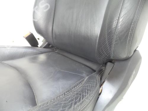 Left front seat CITROËN C-CROSSER (VU_, VV_) 2.2 HDi | BP31521329C15