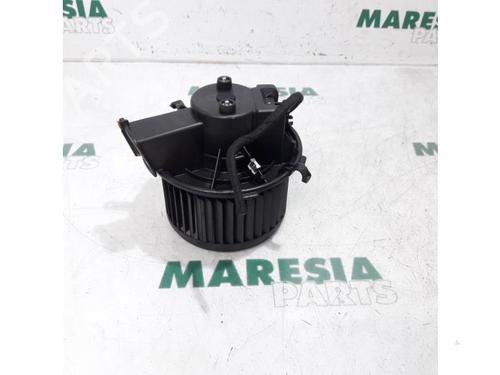Used Heater blower motor FIAT DUCATO Bus (250_) 115 Multijet 2,0 D (116 hp) 31523763