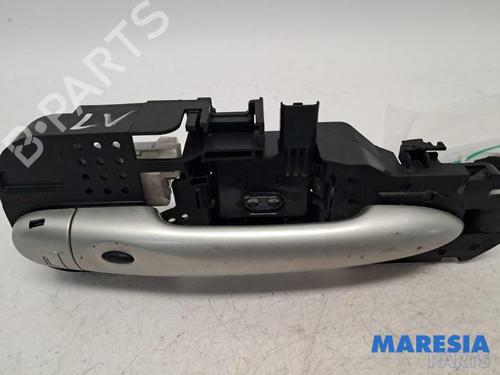 Used Front left exterior door handle RENAULT MEGANE III Hatchback (BZ0/1_, B3_) 1.4 TCe (BZ0F, BZ1V) (131 hp) 31406468