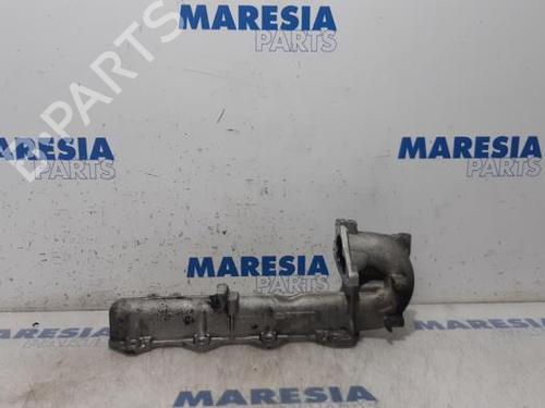 Used Injection rail RENAULT MASTER III Van (FV) 2.3 dCi 125 RWD (FV0C, FV0D, FV0H, FV0J, FV0A, FV0K) (125 hp) 31522346