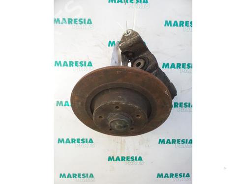 Used Right rear steering knuckle RENAULT VEL SATIS (BJ0_) 2.0 16V Turbo (BJ0K) (163 hp) 31434035