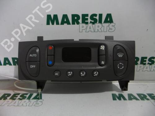 climate-control-renault-scenic-i-mpv-ja01_-fa0_-1999-2000-2001-2002-2003-2004-2005-2006-2007-2008-2009-2010-31493923 main image