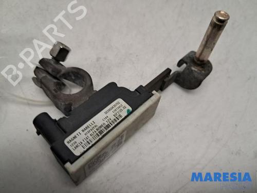 Used Electronic sensor ALFA ROMEO GIULIETTA (940_) 1.4 TB (940FXB1A, 940FXB11) (170 hp) 31532808