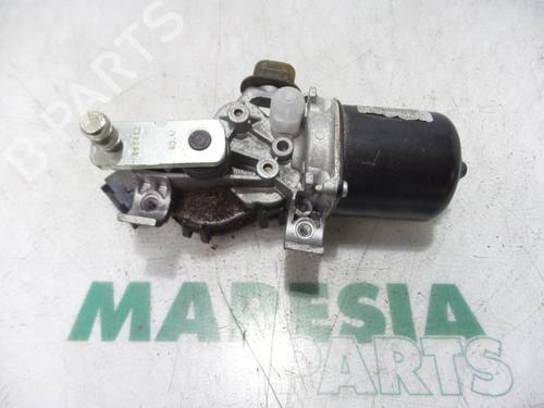 Used Front wiper motor RENAULT MEGANE III Grandtour (KZ0/1) 1.5 dCi (KZ09, KZ0D, KZ1G, KZ29, KZ14, KZ1W, KZ10, KZ1F,... (110 hp) 31426017