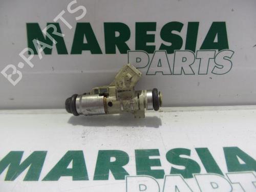 injector-peugeot-106-ii-1a_-1c_-1996-1997-1998-1999-2000-2001-2002-2003-2004-2005-31395309 main image