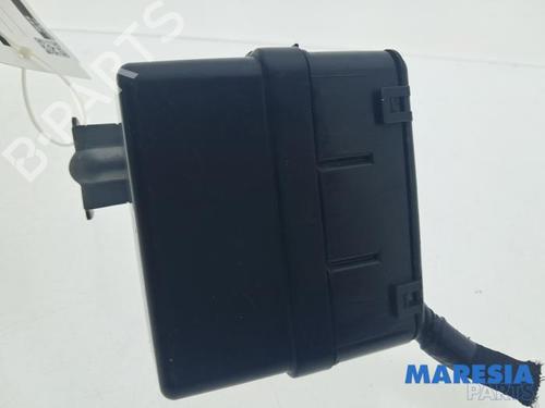 Fuse box RENAULT KADJAR (HA_, HL_) 1.2 TCe 130 (HLMR) | BP39690215E1 - Image 2
