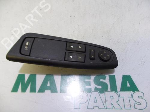 switch-fiat-stilo-192_-2001-2002-2003-2004-2005-2006-2007-2008-2009-2010-31457293 main image