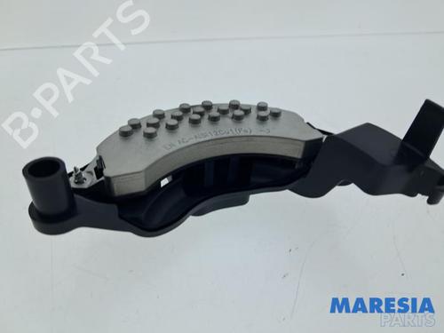 Used Electronic sensor Electronic sensor RENAULT CAPTUR II (HF_) TCe 160 (HFN1) (158 hp) 39932841 39932841