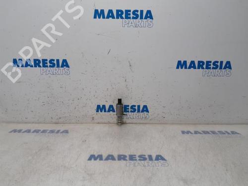 Used Electronic sensor CITROËN C4 CACTUS 1.2 VTi 82 (82 hp) 31396654