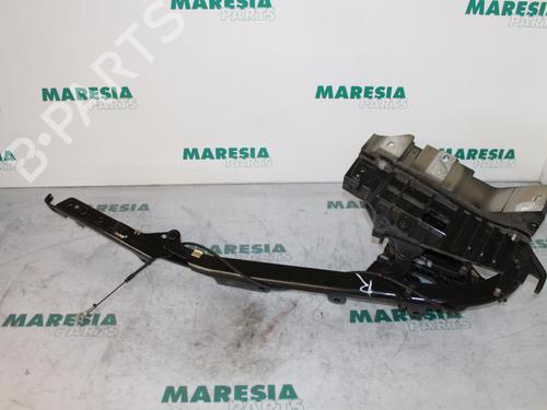 Used Switch RENAULT MEGANE II Coupé-Cabriolet (EM0/1_) 2.0 (135 hp) 31508763