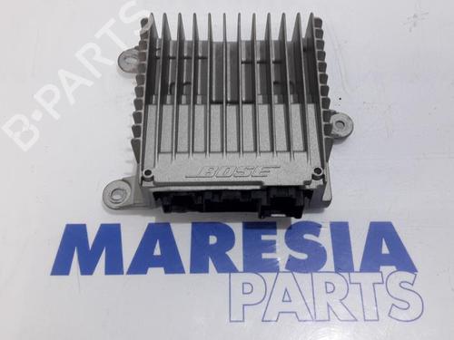 Used Electronic module RENAULT MEGANE III Grandtour (KZ0/1) 1.5 dCi (KZ09, KZ0D, KZ1G, KZ29, KZ14, KZ1W, KZ10, KZ1F,... (110 hp) 31529456