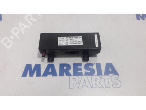 Used Electronic module PEUGEOT 5008 (0U_, 0E_) 1.6 16V (120 hp) 31404254