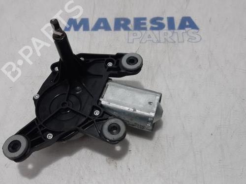Used Rear wiper motor FIAT GRANDE PUNTO (199_) 1.4 (199AXB11, 199AXB1A, 199BXB1A, 199AXL1A) (77 hp) 31535854