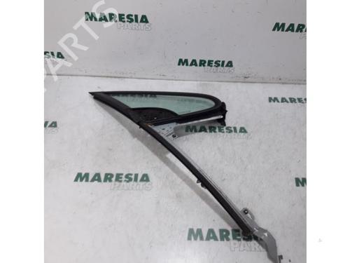 Used Front right quarter glass PEUGEOT 307 CC (3B) 2.0 16V (140 hp) 31467714
