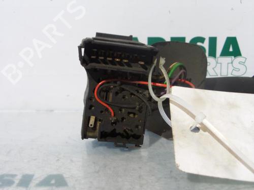 Steering column stalk RENAULT ESPACE III (JE0_) 2.0 16V (JE0N, JE0L, JE02) | BP31383697I23