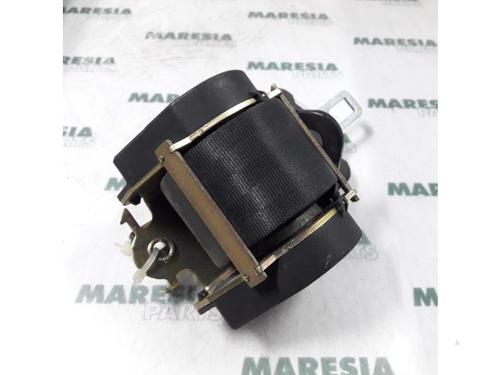 rear-right-seatbelt-peugeot-307-sw-3h-2002-2003-2004-2005-2006-2007-2008-2009-31527682 main image