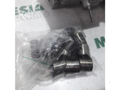 Cylinder head RENAULT TWINGO II (CN0_) 1.5 dCi 90 | BP31490768M5 