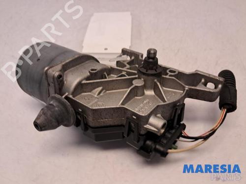 Front wiper motor FIAT 500 (312_) 0.9 (312AXN1A) | BP31386135M29