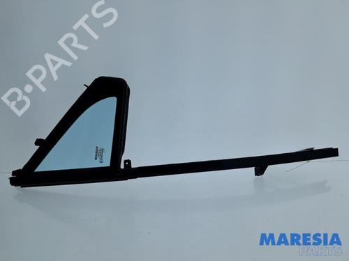 Used Front right quarter glass Front right quarter glass 37034475 37034475