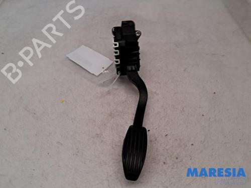 Pedal FIAT 500 (312_) 0.9 (312AXN1A) (80 hp) 31437676