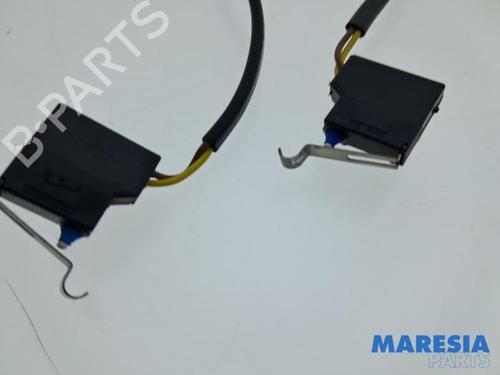 Electronic sensor PEUGEOT 308 CC (4B_) 1.6 16V | BP33832587M84 - Image 3