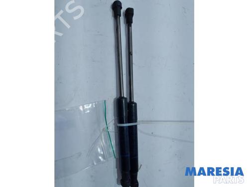 pansergassdemper-renault-trafic-iii-van-fg_-2014-31458022 main image