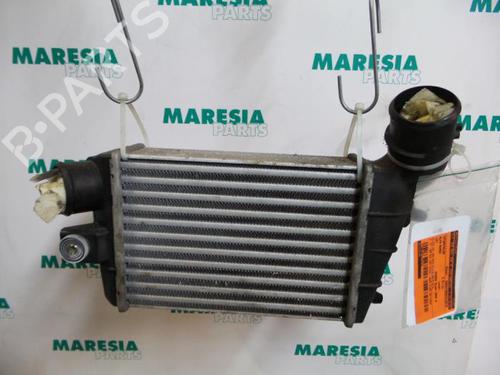 Used Intercooler ALFA ROMEO 147 (937_) 1.9 JTD (937.AXD1A, 937.BXD1A, 937.AXV1A, 937.BXB1A,... (115 hp) 31473403