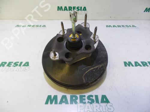 Used Servo brake RENAULT CLIO III (BR0/1, CR0/1) 1.2 16V (BR02, BR0J, BR11, CR02, CR0J, CR11) (75 hp) 31398786