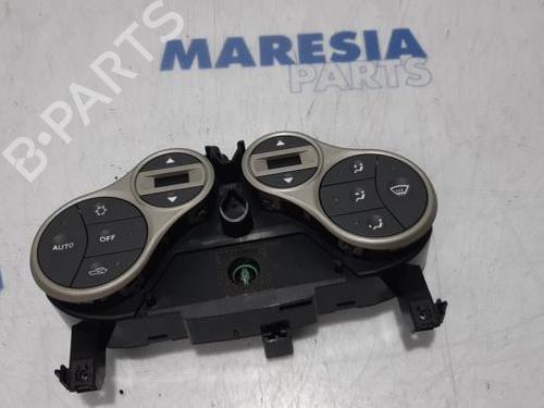 Used Climate control FIAT PANDA (169_) 1.2 (169.AXB11, 169.AXB1A) (60 hp) 31513535