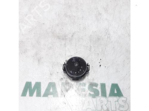 Used Electronic sensor RENAULT LAGUNA III (BT0/1) 2.0 16V (BT05, BT0F, BT0W) (140 hp) 31532796