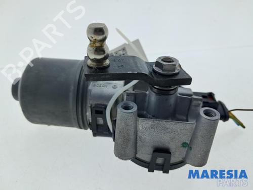 Used Front wiper motor Front wiper motor PEUGEOT 208 I (CA_, CC_) 1.2 VTI 82 (82 hp) 39961151 39961151