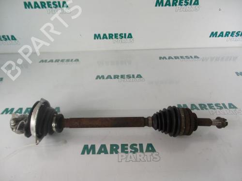 Used Left front driveshaft RENAULT MEGANE I Grandtour (KA0/1_) 1.9 dCi (KA05, KA1F) (102 hp) 31520626