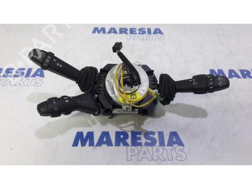 Used Switch FIAT BRAVO II (198_) 1.4 (198AXA1B) (90 hp) 31493515