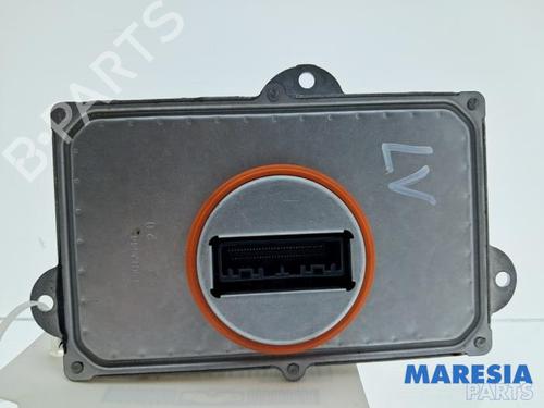 Used Lights ECU PEUGEOT 3008 II SUV (MC_, MR_, MJ_, M4_) Hybrid (224 hp) 32484771