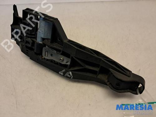 Rear left exterior door handle PEUGEOT 208 I (CA_, CC_) 1.2 VTI 82 | BP31472304C130