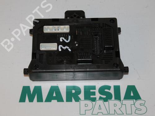 control-unit-renault-clio-iii-br01-cr01-2005-2006-2007-2008-2009-2010-2011-2012-2013-2014-31434686 main image