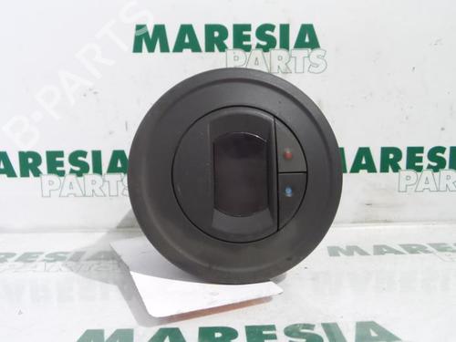 Used Climate control RENAULT ESPACE IV (JK0/1_) 2.2 dCi (JK0H) (150 hp) 31523887