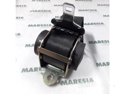 Sikkerhedssele bag venstre PEUGEOT 407 (6D_) 1.8 16V (6D6FYC) (125 hp) 31404724