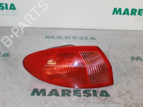left-taillight-alfa-romeo-147-937_-2000-2001-2002-2003-2004-2005-2006-2007-2008-2009-2010-31458020 main image