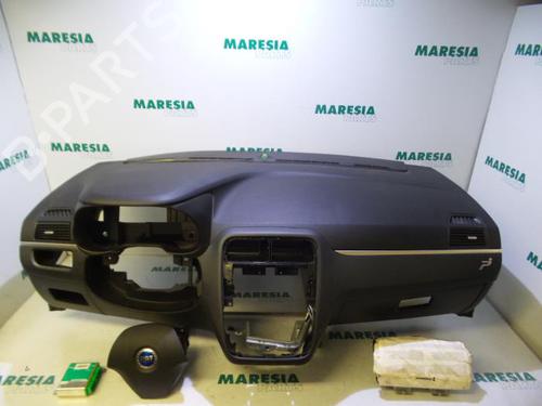 Used ECU airbags FIAT GRANDE PUNTO (199_) 1.3 D Multijet (199.AXD11, 199.AXD1A, 199.AXD1B,... (90 hp) 31520199