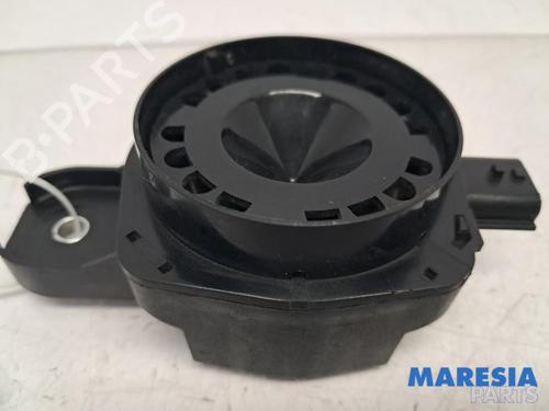 Toeter RENAULT MEGANE III Hatchback (BZ0/1_, B3_) 1.4 TCe (BZ0F, BZ1V) (131 hp) 31517591