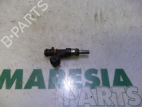 Used Injector FIAT BRAVO II (198_) 1.4 16V (198AXS1B) (140 hp) 31459993